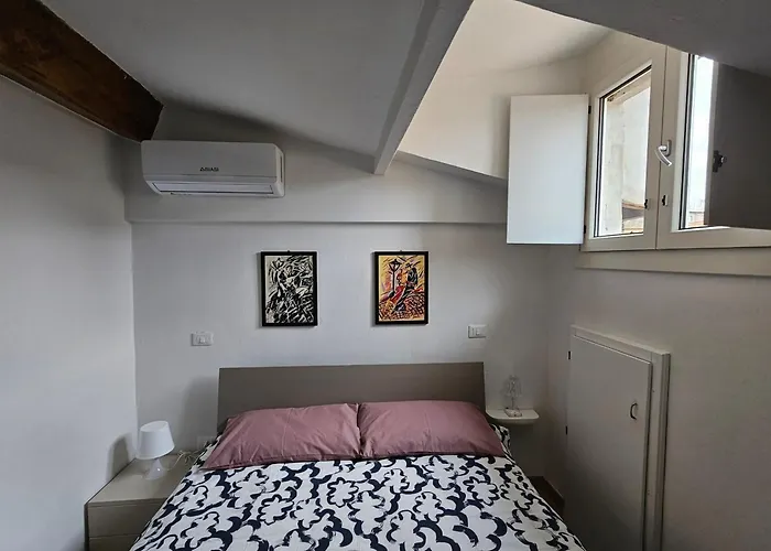 Elegant And Beautiful In The Heart Of Modena